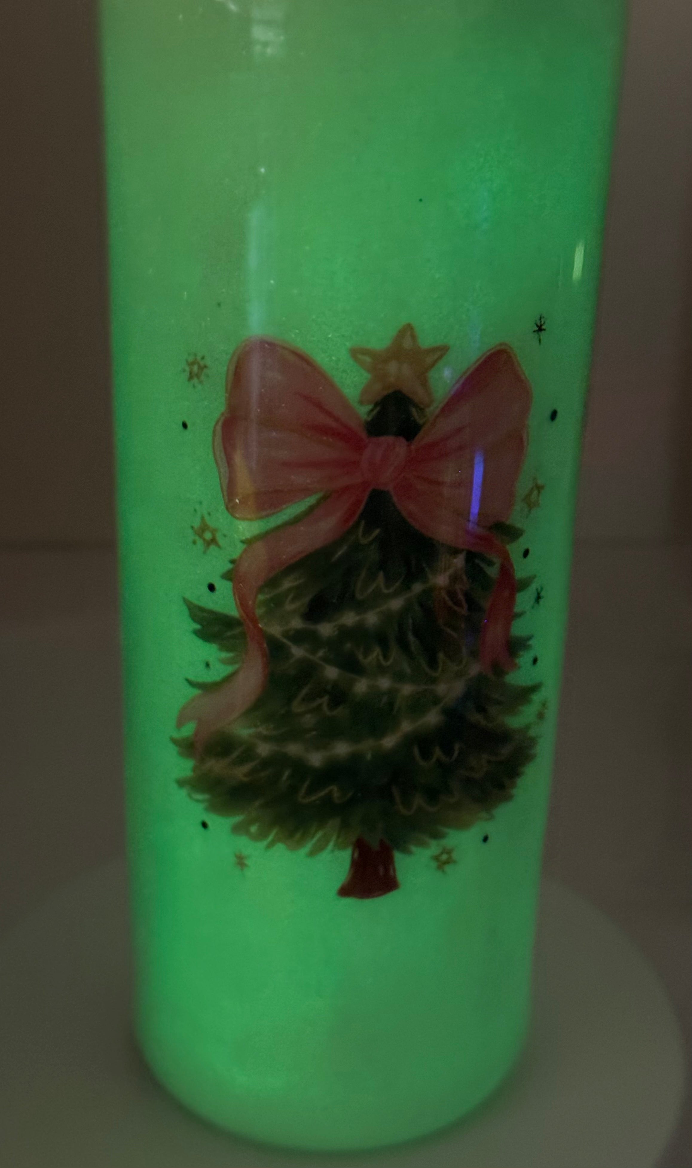 Christmas Tree Glow-in-the-dark (20 oz. Skinny)